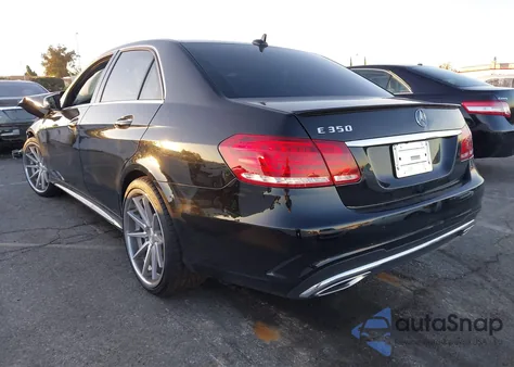 2014 Mercedes-Benz E 350 z USA, uszkodzony, nr VIN WDDHF5KB9EA793495